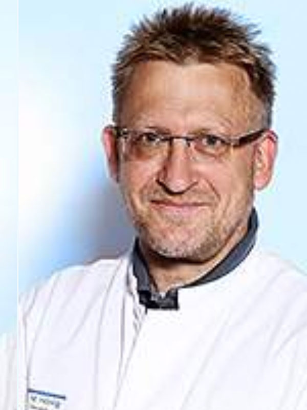 Dr. med. Mathias Höring